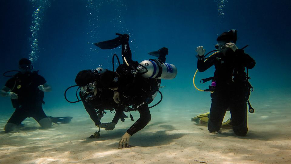 Advanced Open Water Diving Course in Hurghada